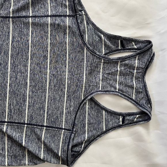 North face Racerback Top - Picture 3 of 5